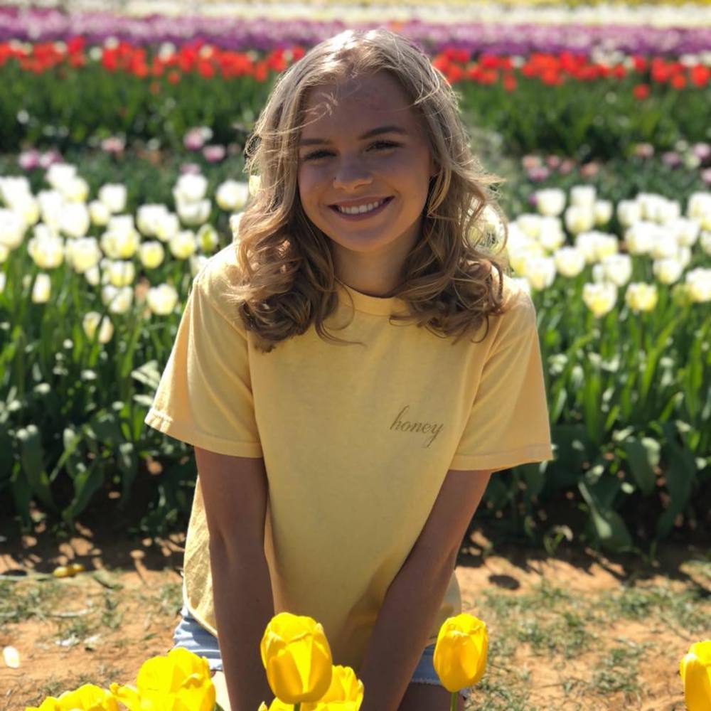 Meet your Posher, Lauren